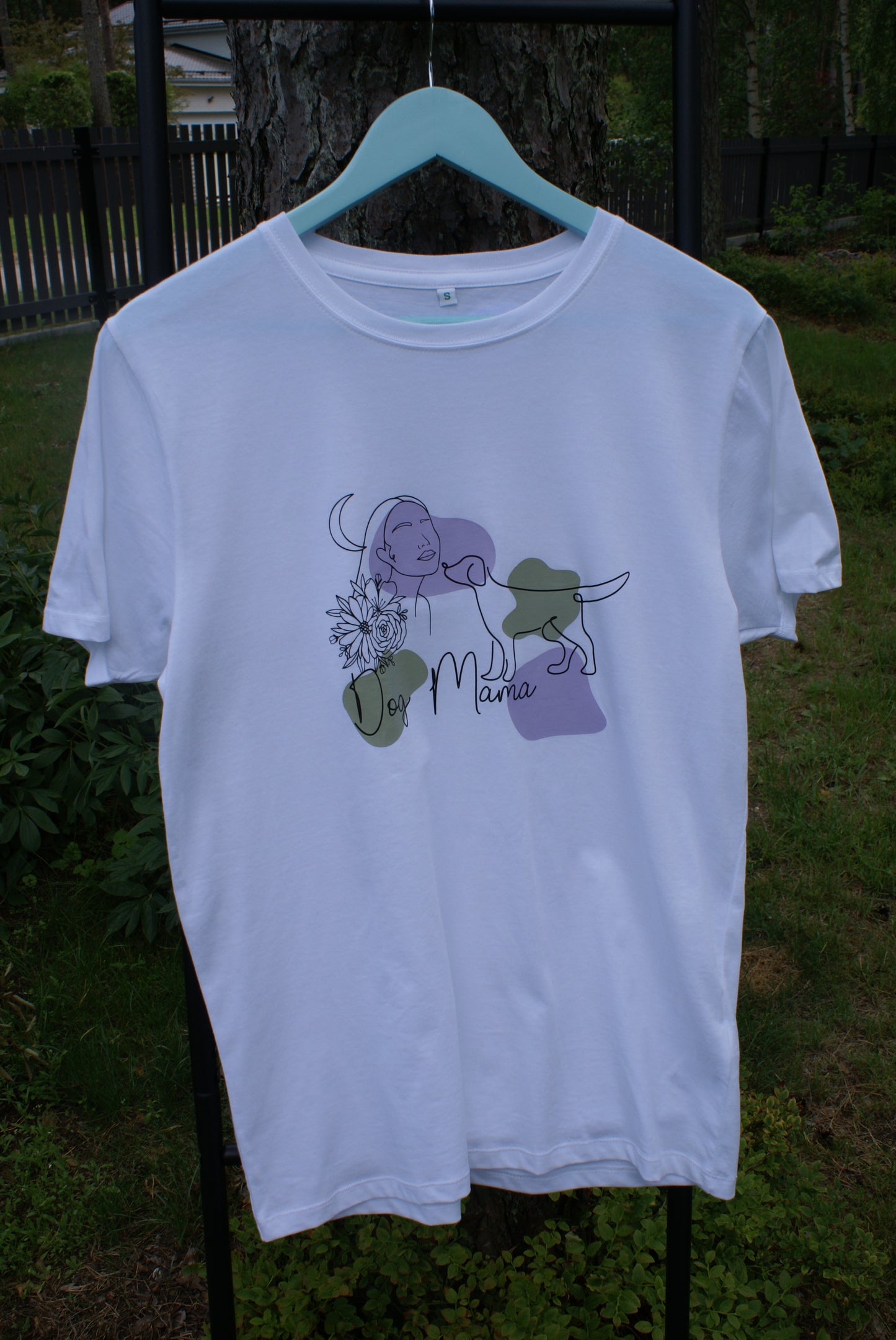 T-särk silueti/tekstiga