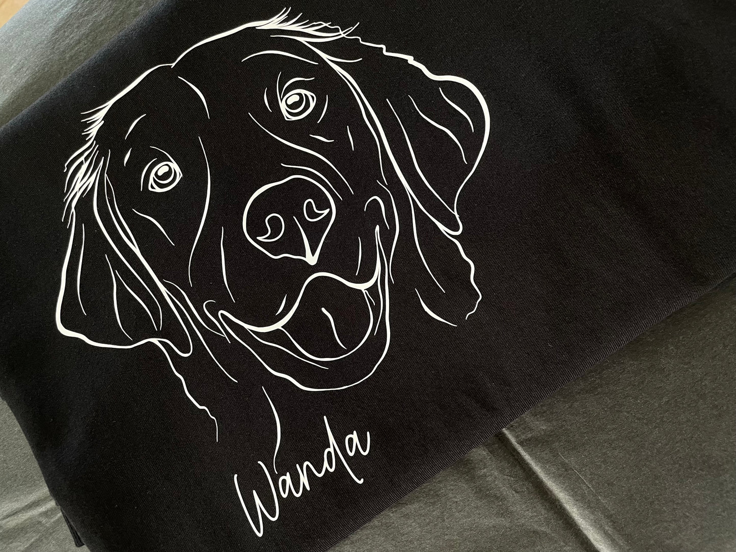 T-särk enda lemmikloomaga