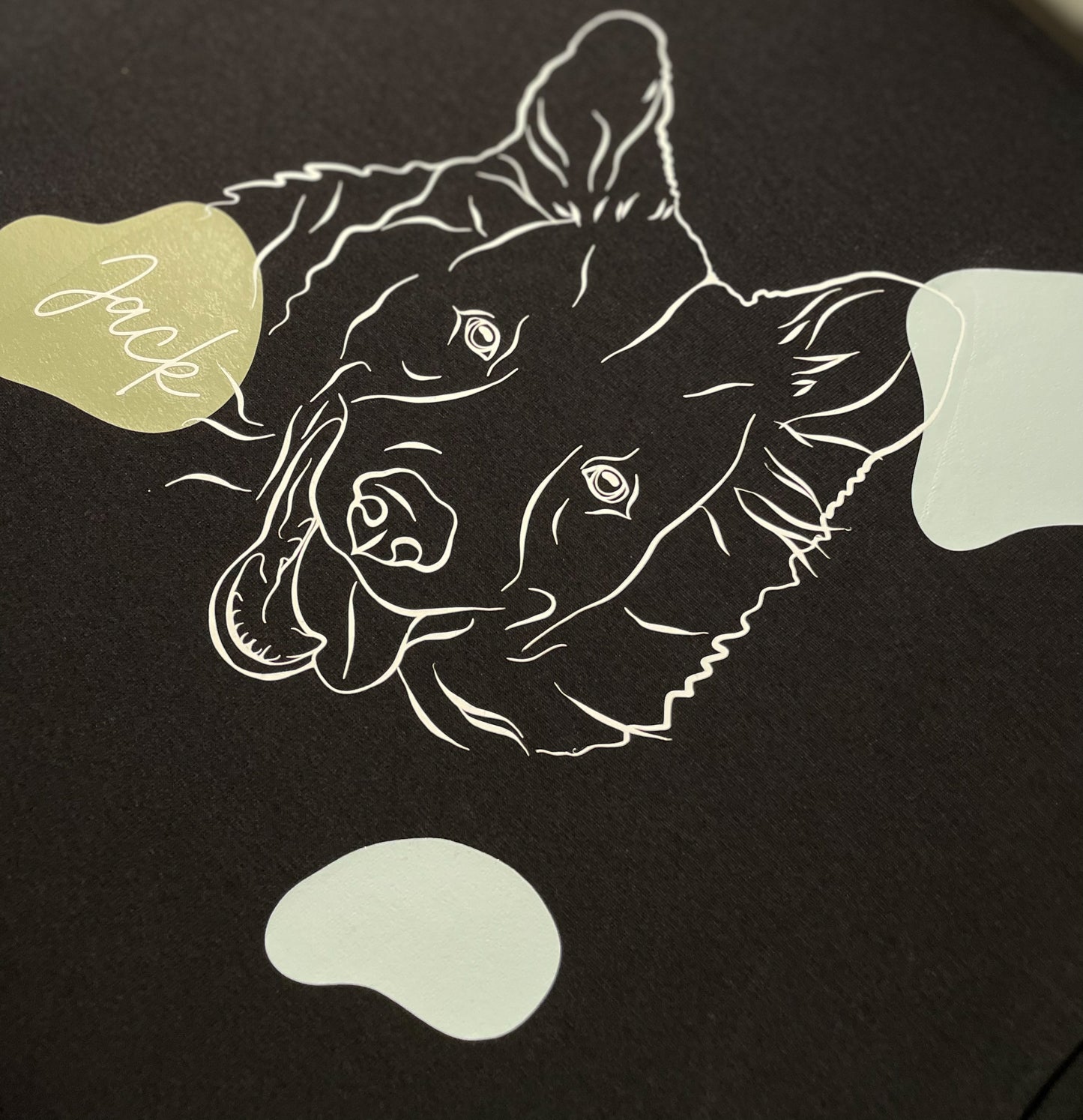 T-särk enda lemmikloomaga